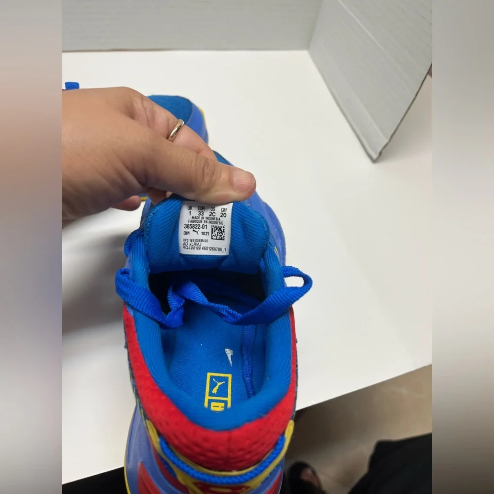 PUMA RS-Z Superman Sneakers  2C – DC Comics Collab –‎ Great Condition
